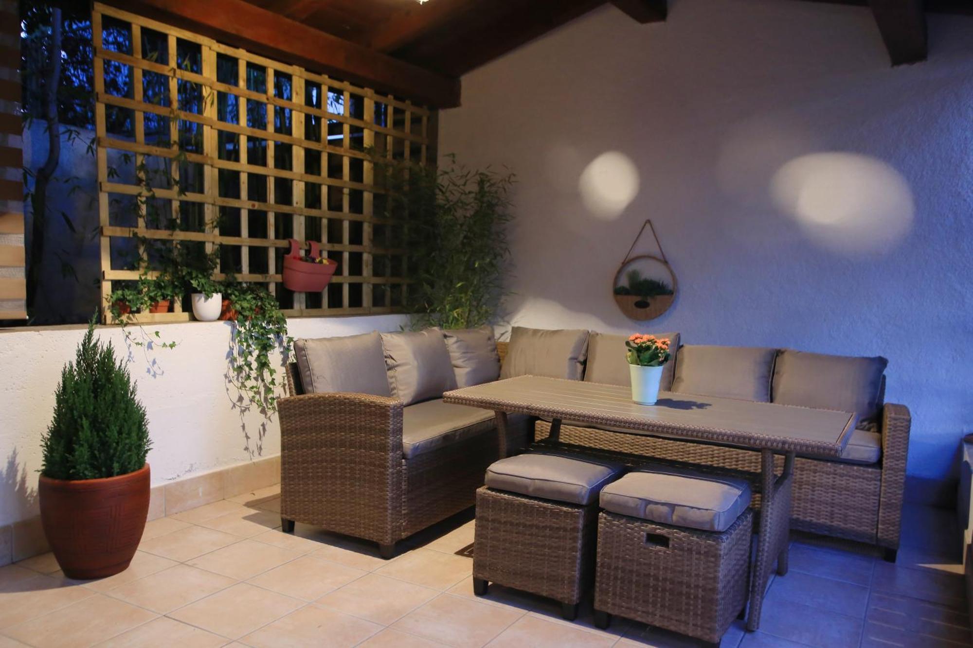 Bamboo Oasis Apartment With Terrace In The Garden And Free Parking, רייקה מראה חיצוני תמונה